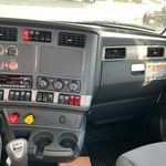 New 2025 KENWORTH T880 at Papé Kenworth in Medford, OR