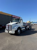 New 2027 KENWORTH T880 at  Papé Kenworth in Portland, OR