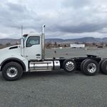 New 2025 KENWORTH T880 at Papé Kenworth in Federal Way, WA