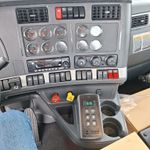 New 2025 KENWORTH T880 at Papé Kenworth in Federal Way, WA