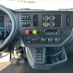 New 2025 KENWORTH T380 at Papé Kenworth in Aberdeen, WA