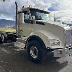 New 2024 KENWORTH T880 at Papé Kenworth in Eugene, OR