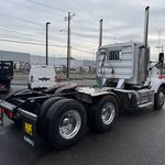 Used 2007 KENWORTH T800 at Papé Kenworth in Portland, OR