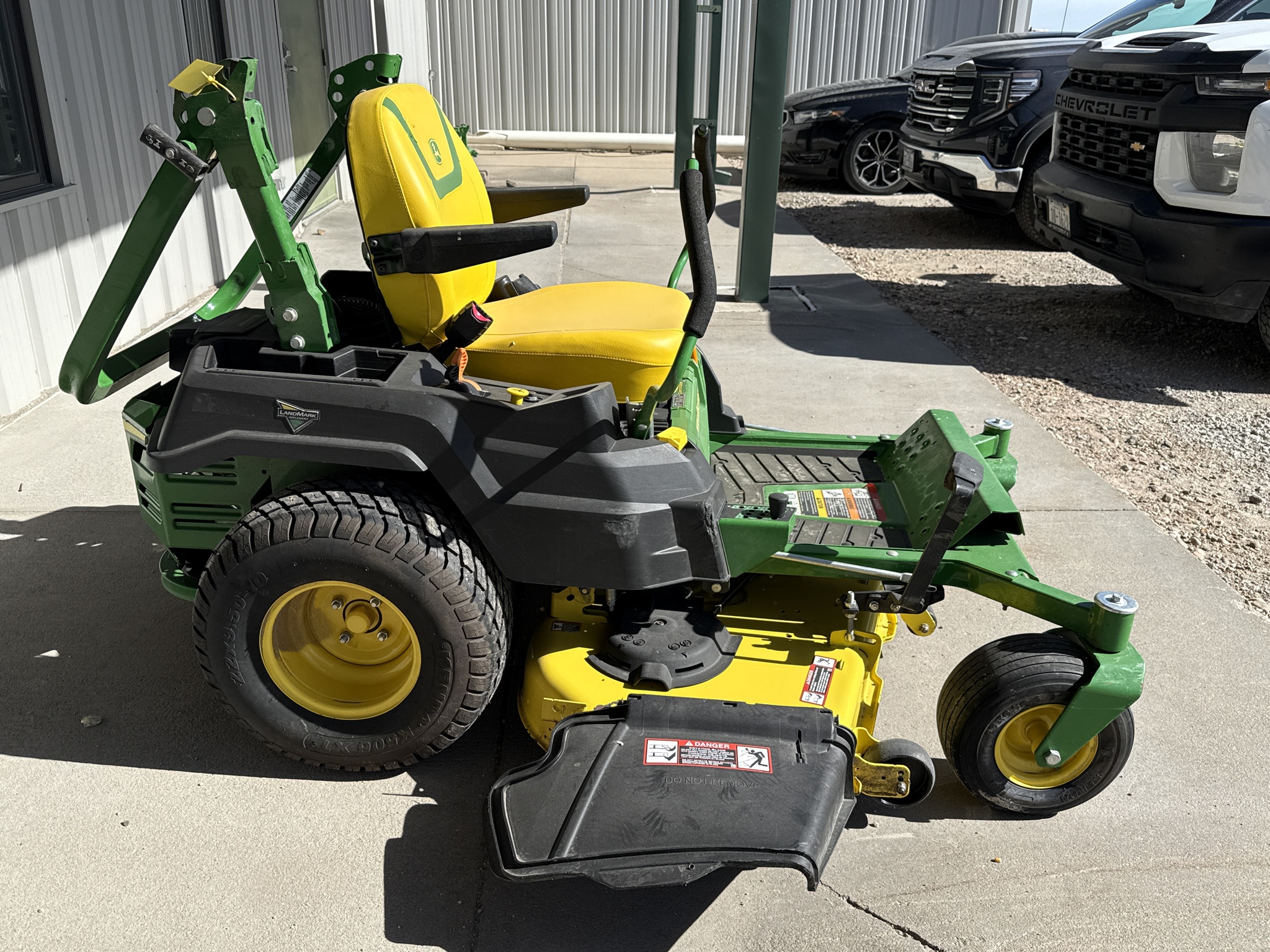  2021 John Deere Z530M at LandMark in Lexington, NE