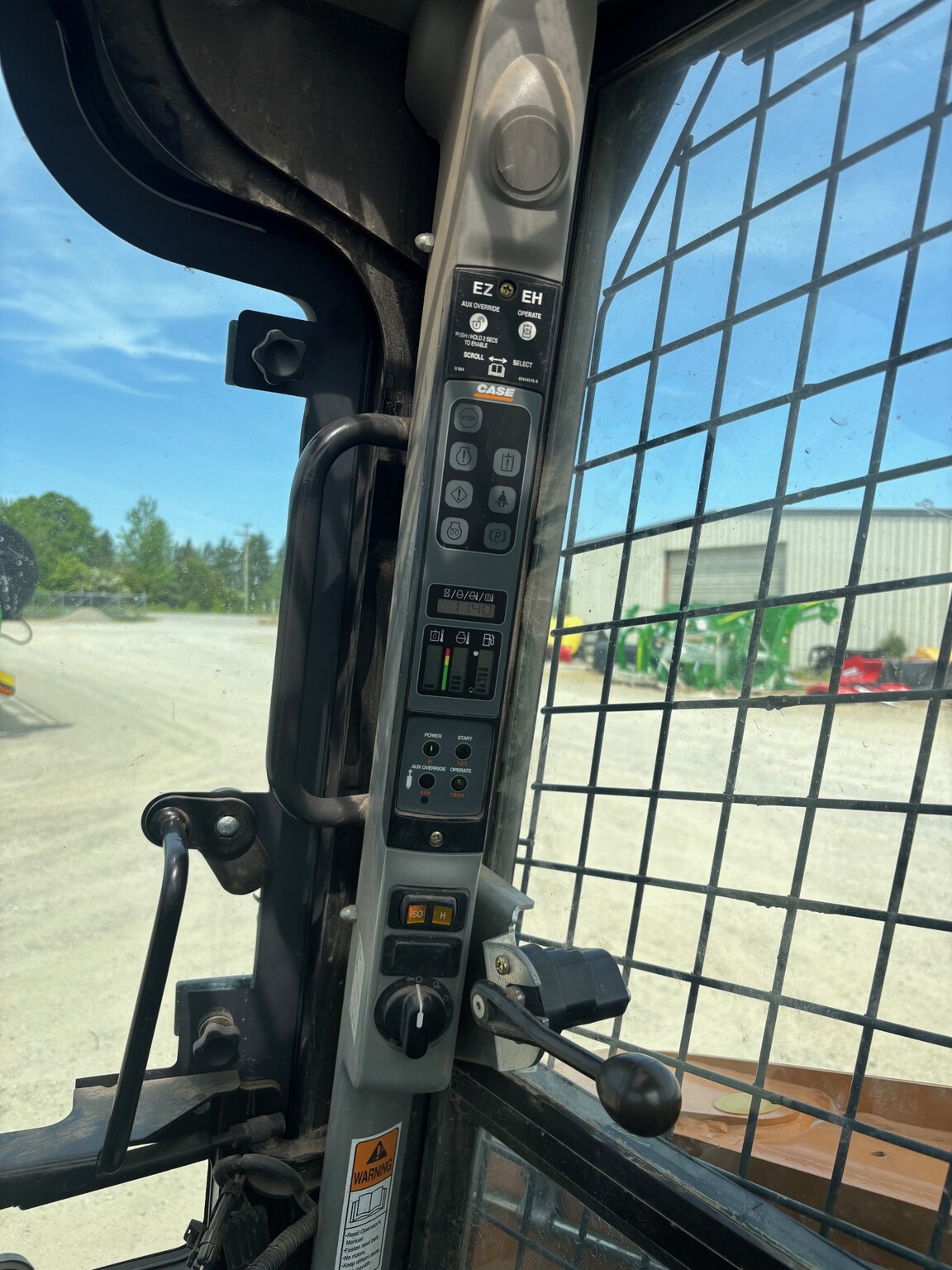 S Pend 2018 Case TR310 at Tri County Equipment Sandusky, MI