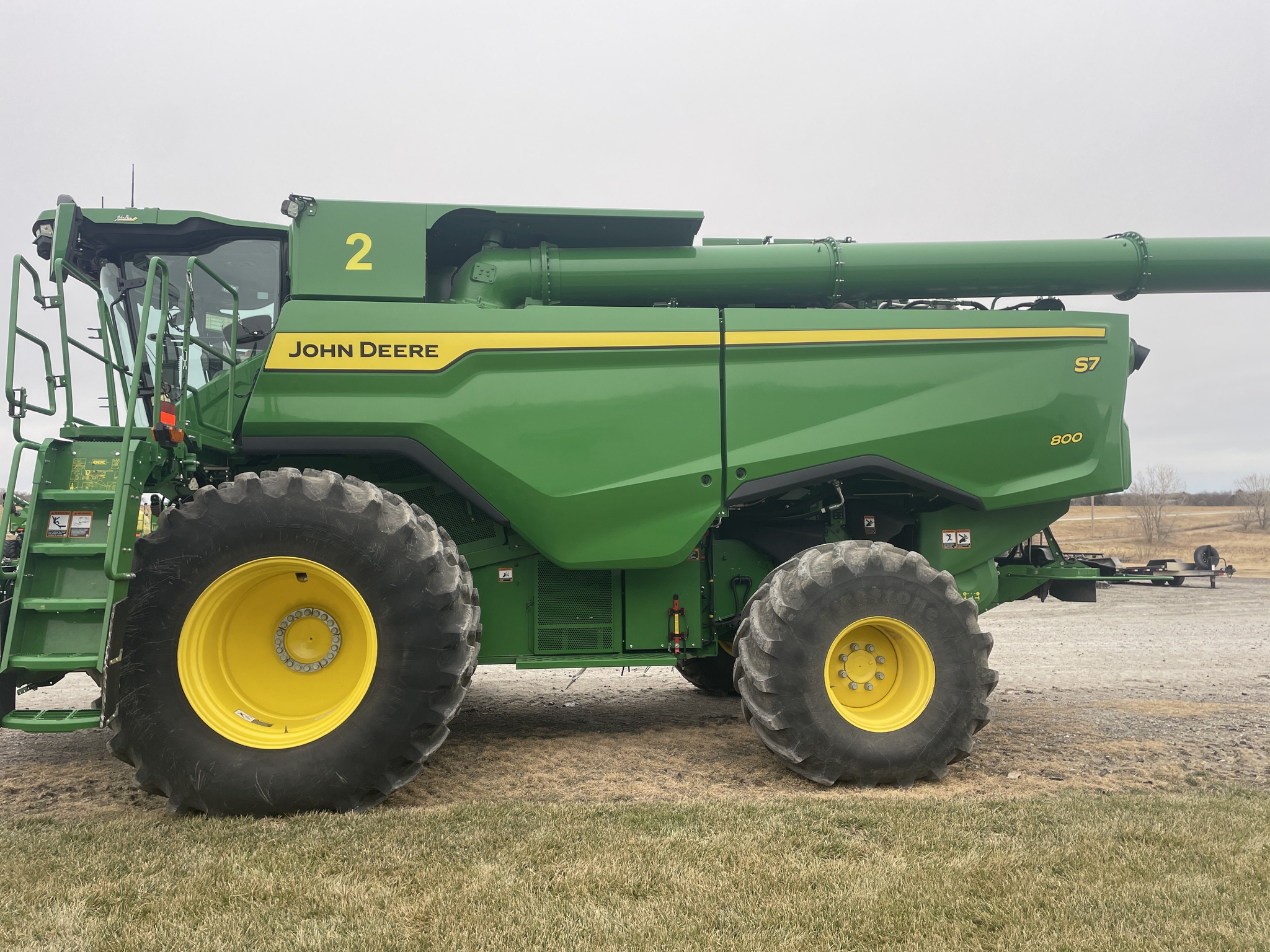  2025 John Deere S7 800 at LandMark in Marysville, KS