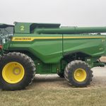  2025 John Deere S7 800 at LandMark in Marysville, KS