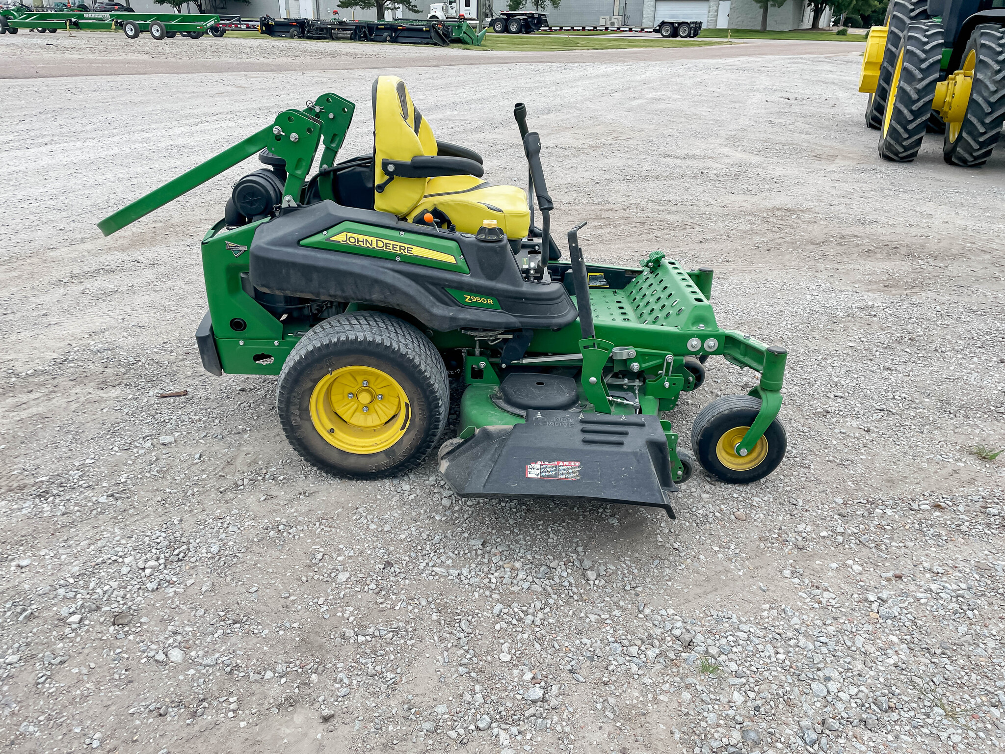  2019 John Deere Z950R at LandMark in Kearney, NE
