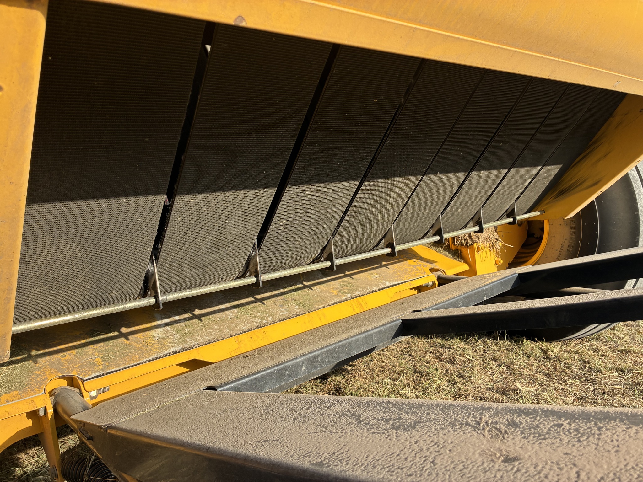  2023 NEW HOLLAND Rollbelt 560 at LandMark in Beatrice, NE