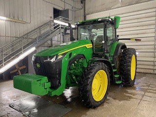  2024 John Deere 8R 310 at LandMark in Fairfield, NE
