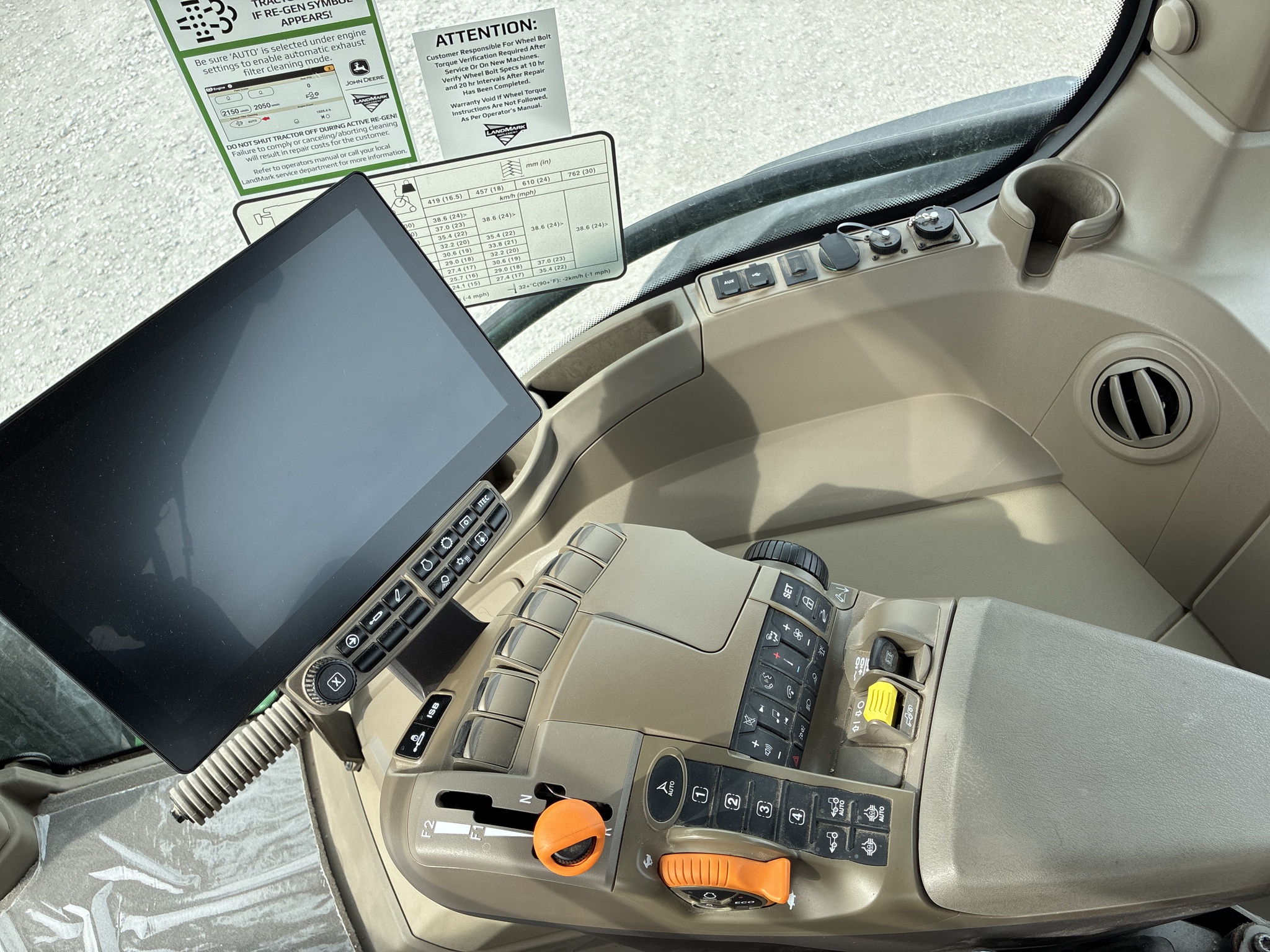  2024 John Deere 8RX 370 at LandMark in Kearney, NE