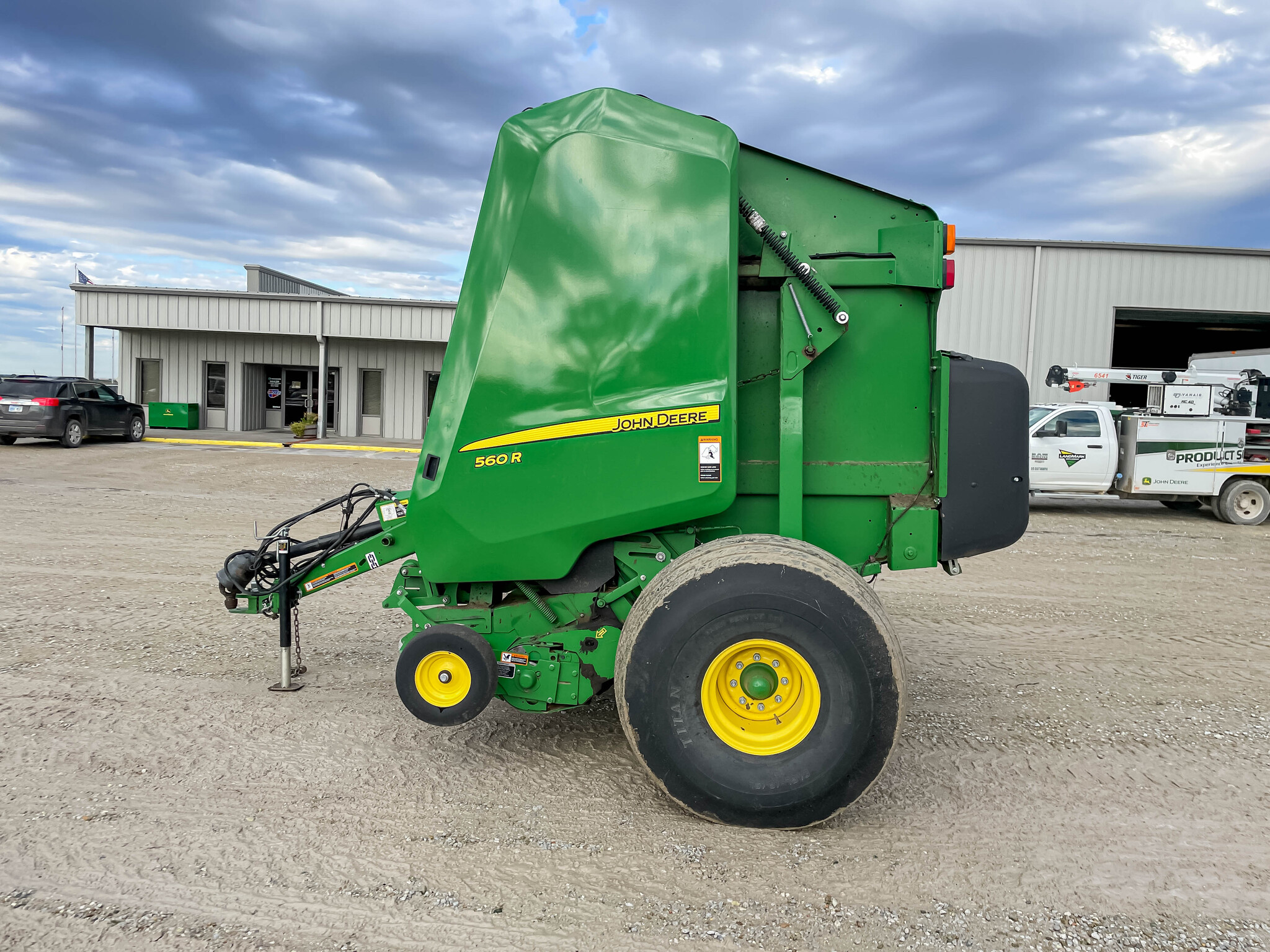  2023 John Deere 560R at LandMark in Smith Center, KS