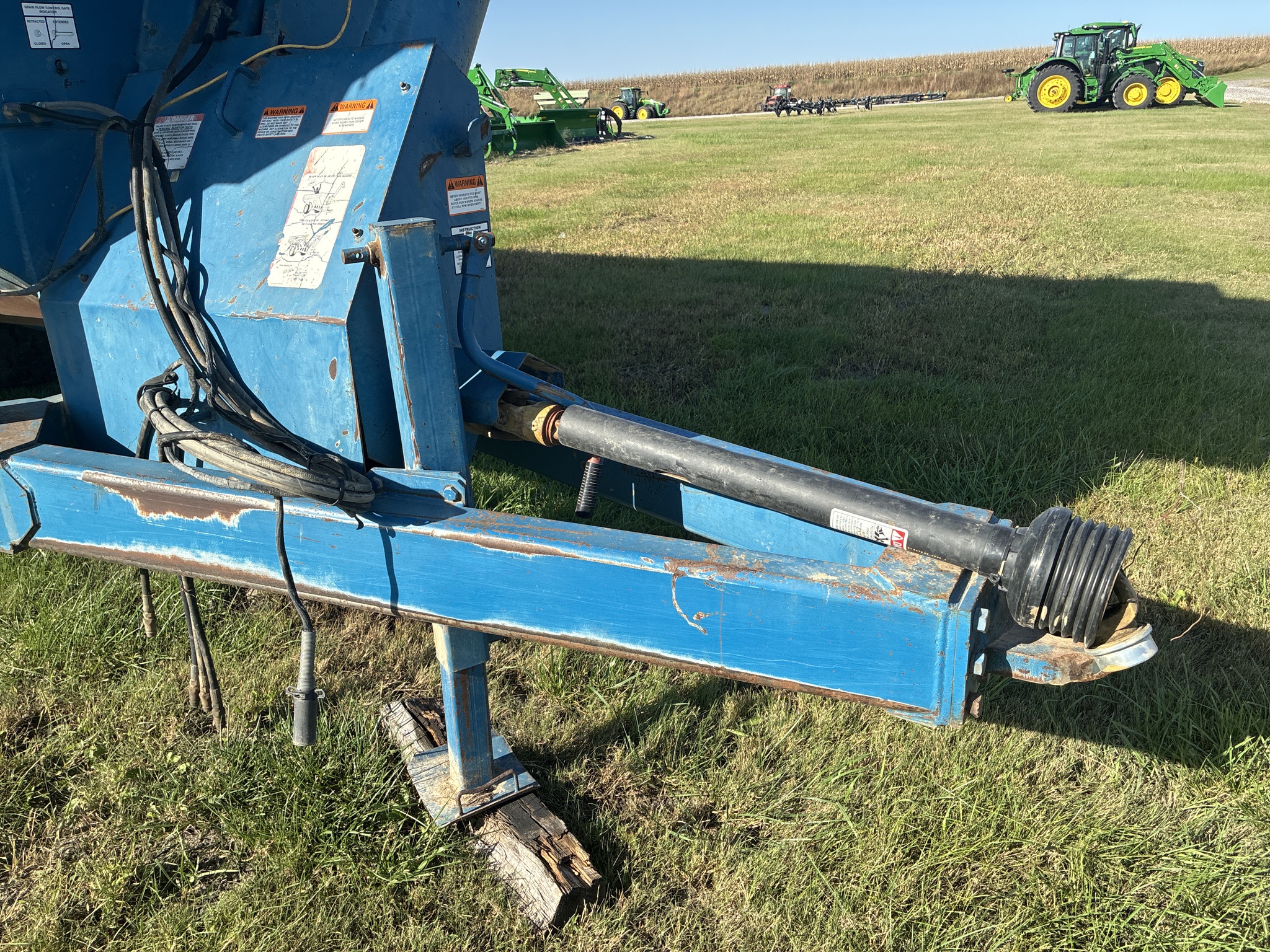  1996 Kinze 840 at LandMark in Marysville, KS