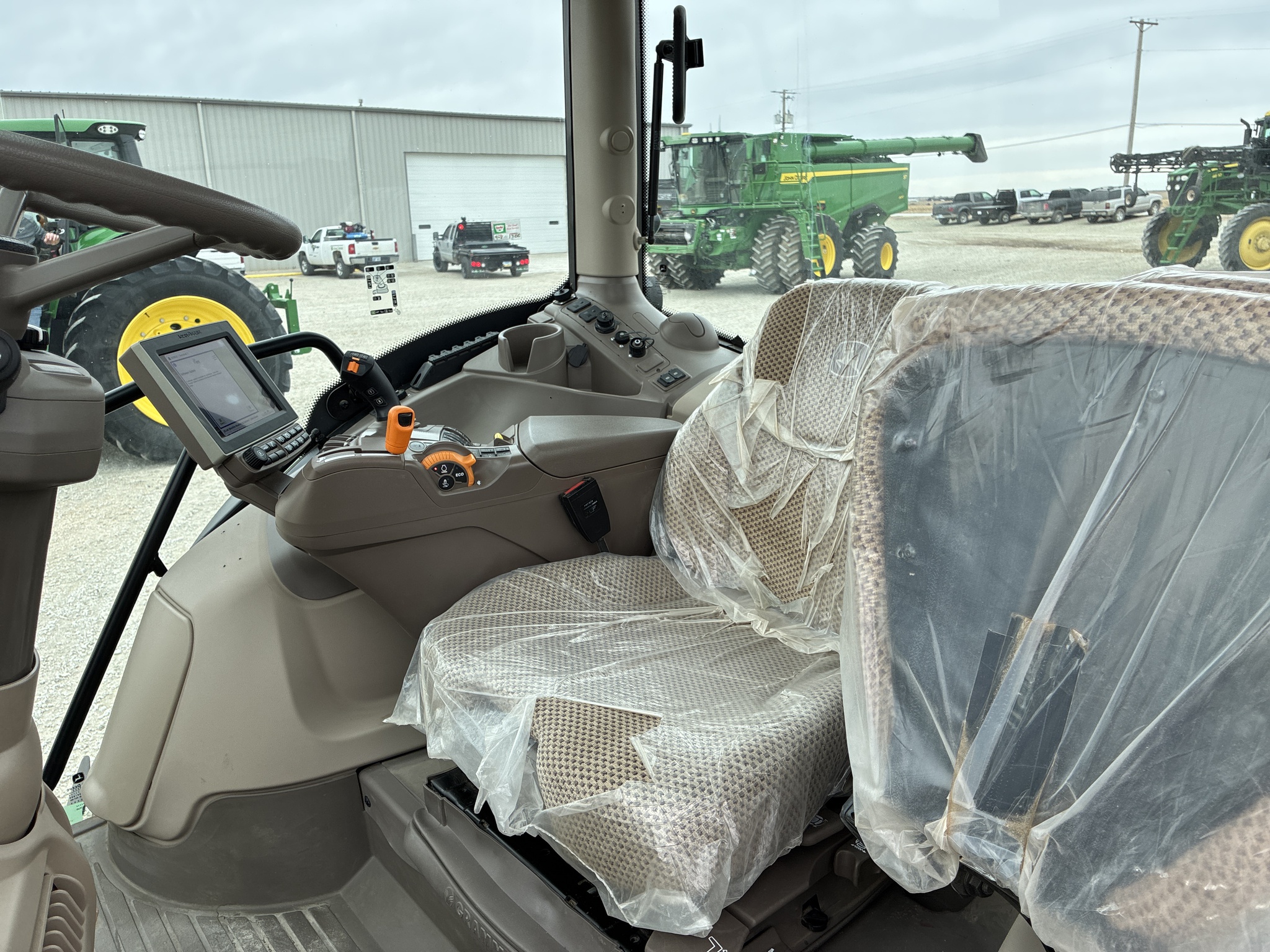  2024 John Deere 6R 155 at LandMark in Smith Center, KS