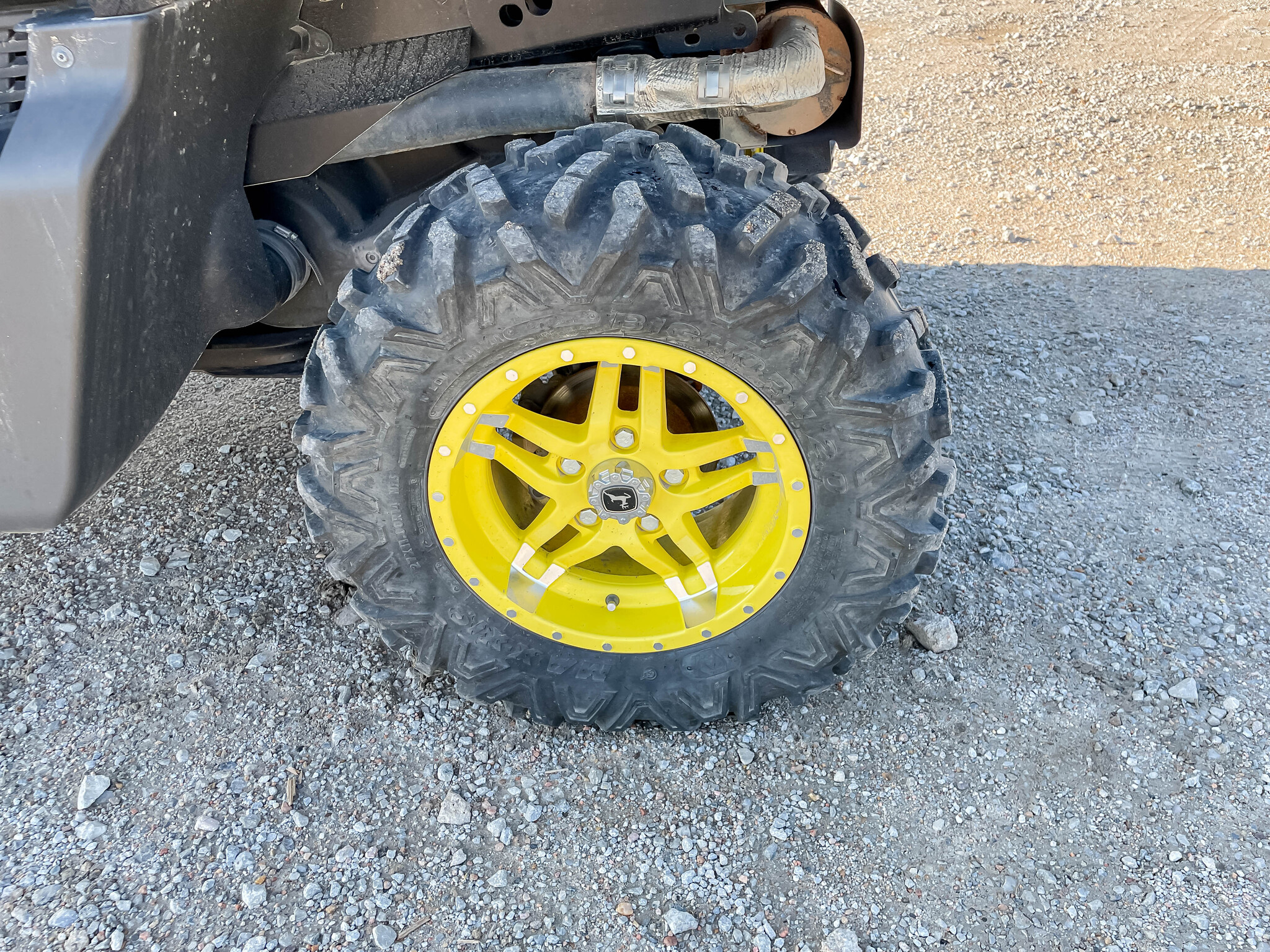  2021 John Deere XUV 835R at LandMark in Hastings, NE