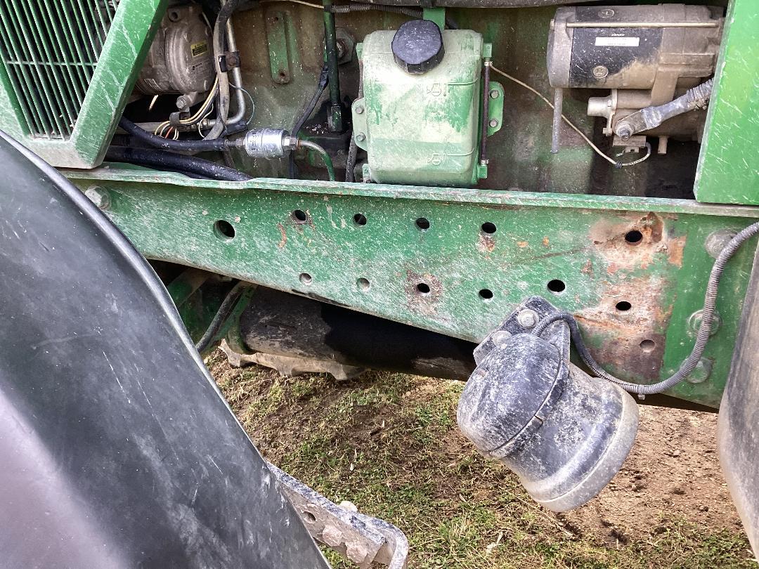 On Lot 1994 John Deere 7800 at Tri County Equipment Sandusky, MI
