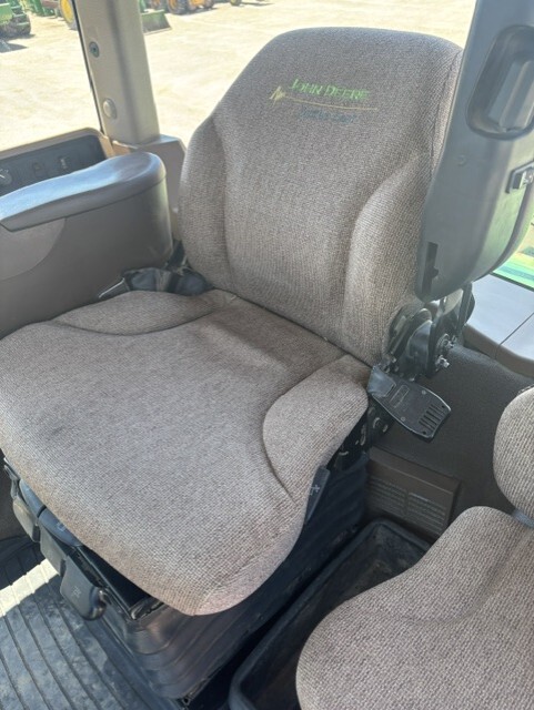 On Lot 2010 John Deere 9530 at Tri County Equipment Bad Axe, MI