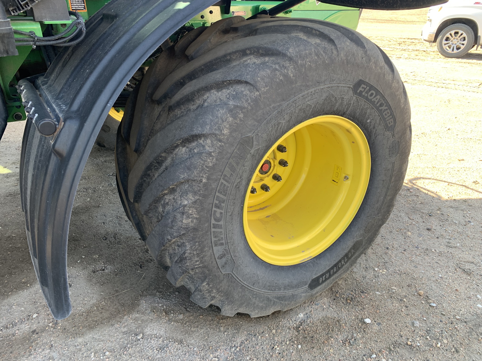  2024 John Deere 800R at LandMark in Gothenburg, NE