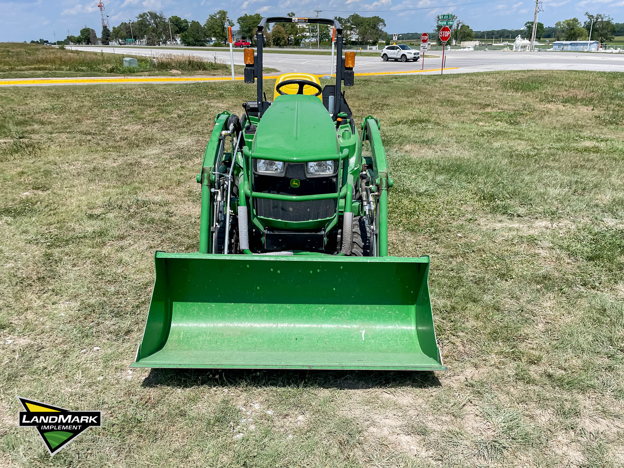  2022 John Deere 1023E at LandMark in Phillipsburg, KS