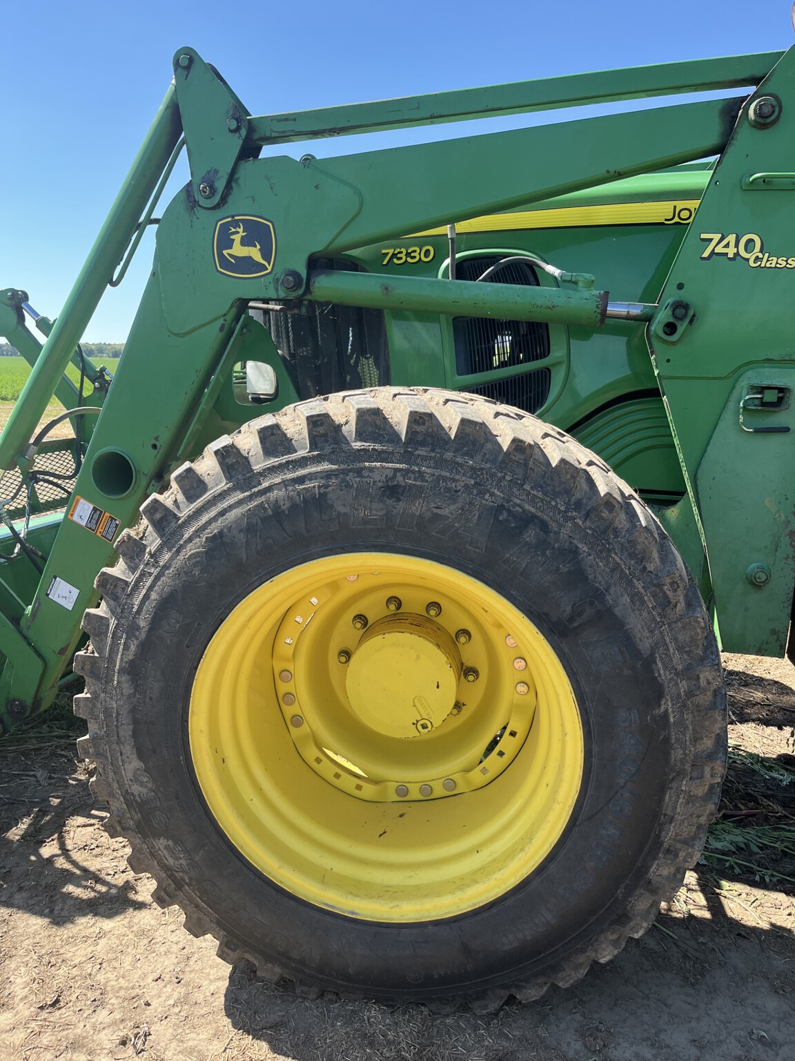   John Deere 7330 at LandMark in Gothenburg, NE