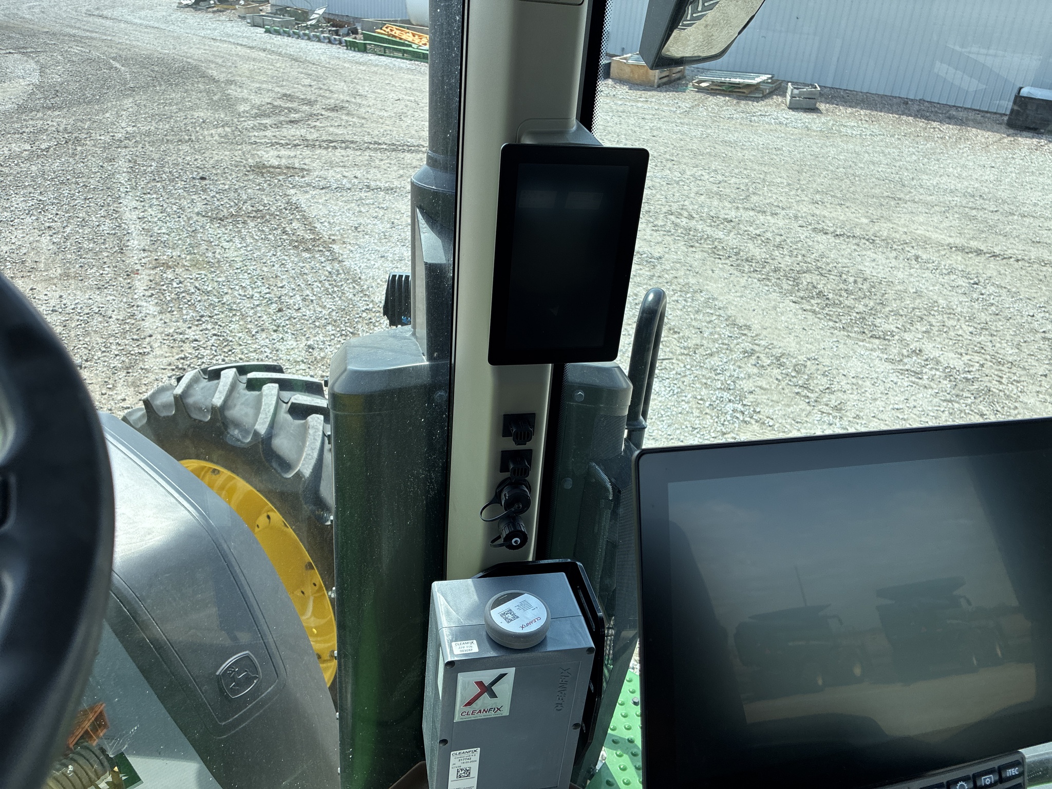  2024 John Deere 8R 310 at LandMark in Fairfield, NE