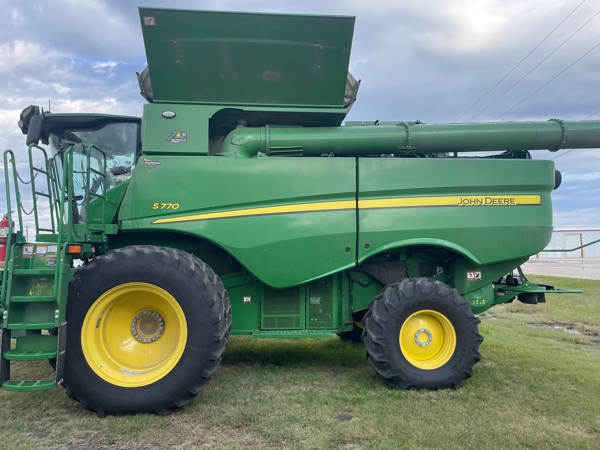  2022 John Deere S770 at LandMark in Kearney, NE
