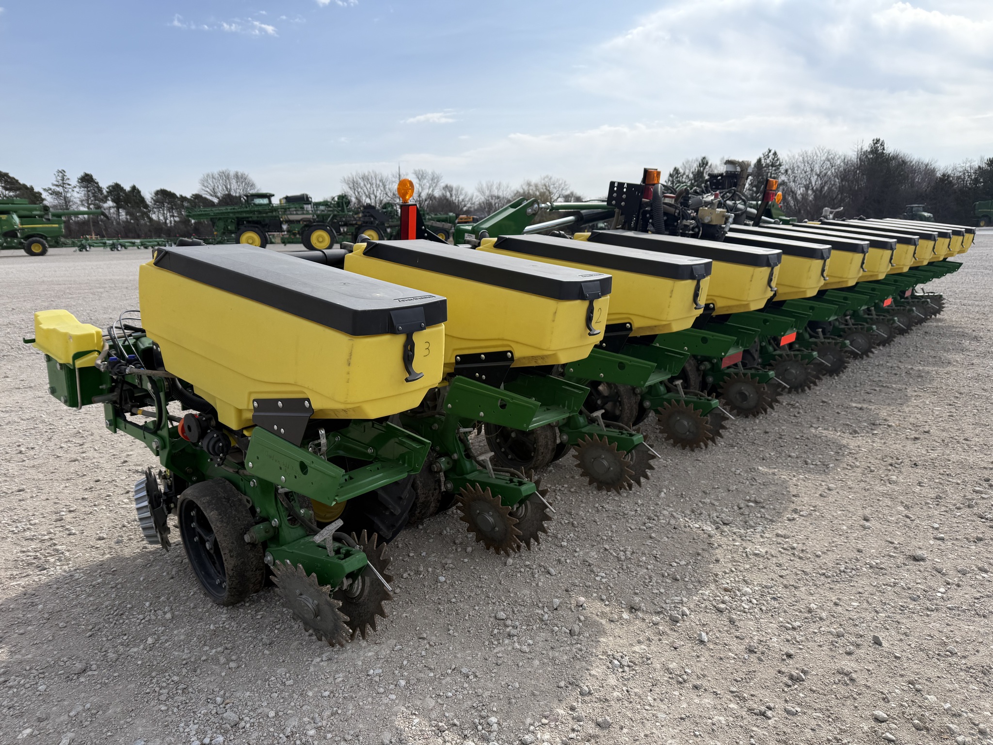  2025 John Deere 1725 at LandMark in Smith Center, KS