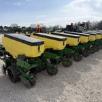  2025 John Deere 1725 at LandMark in Smith Center, KS