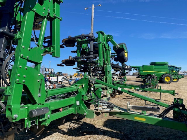 2019 John Deere 2510H at LandMark in Beatrice, NE