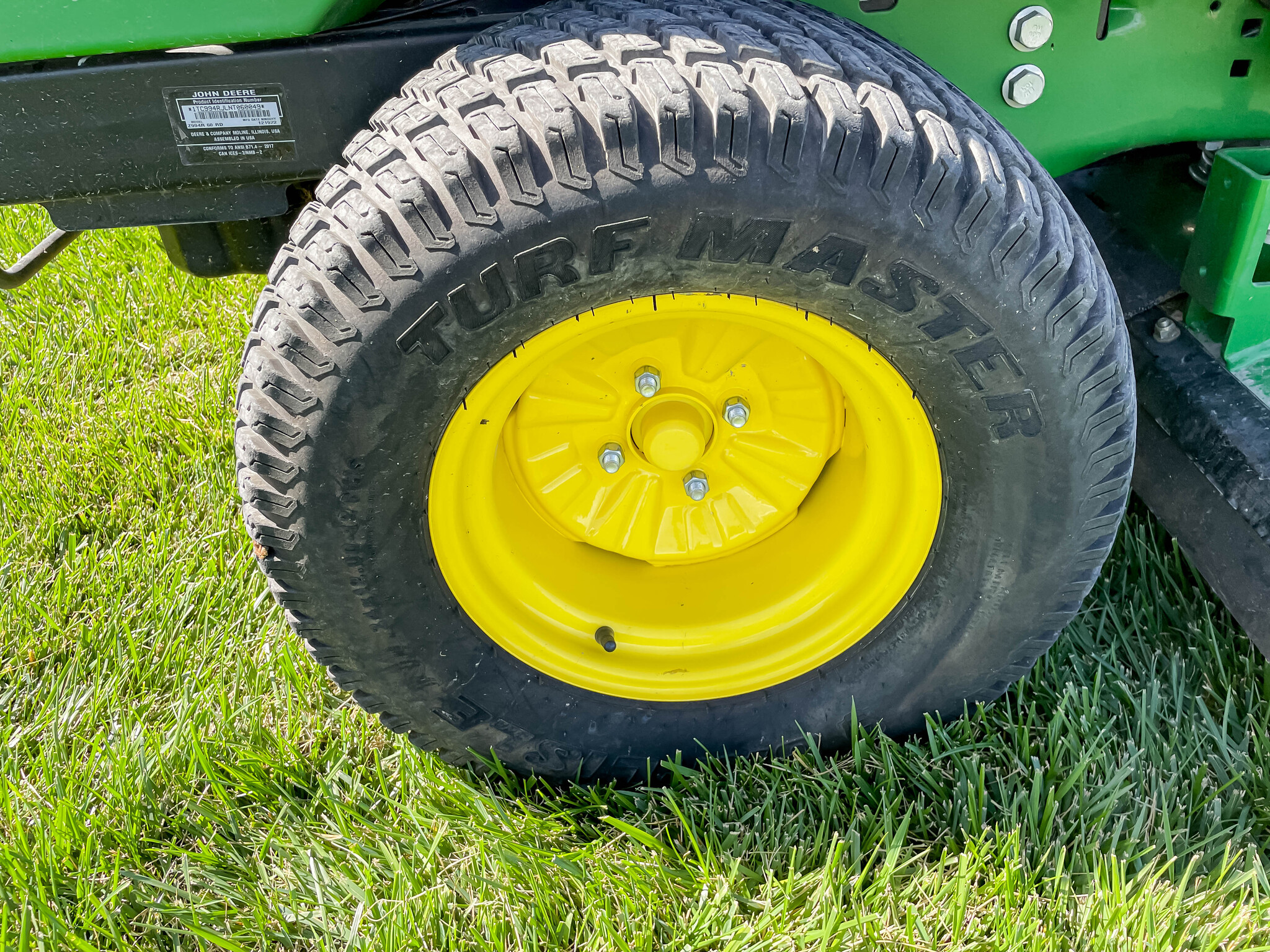  2023 John Deere Z994R at LandMark in Lexington, NE