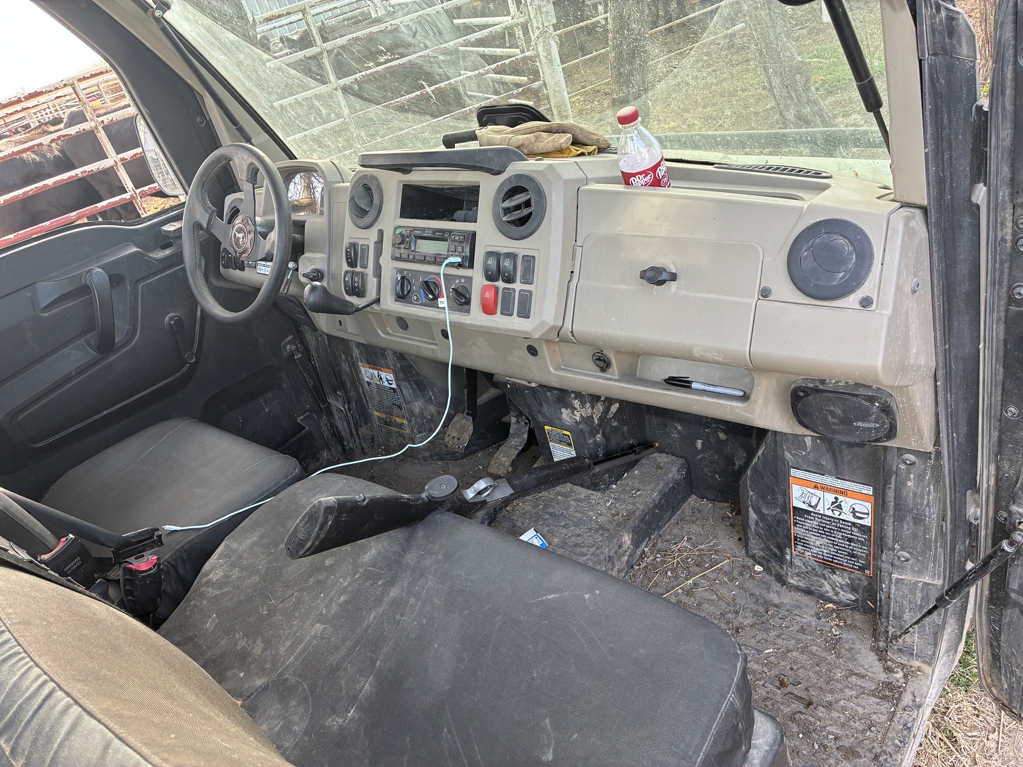  2023 John Deere XUV 835R at LandMark in Beatrice, NE