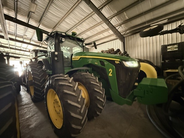  2023 John Deere 8R 410 at LandMark in Gothenburg, NE