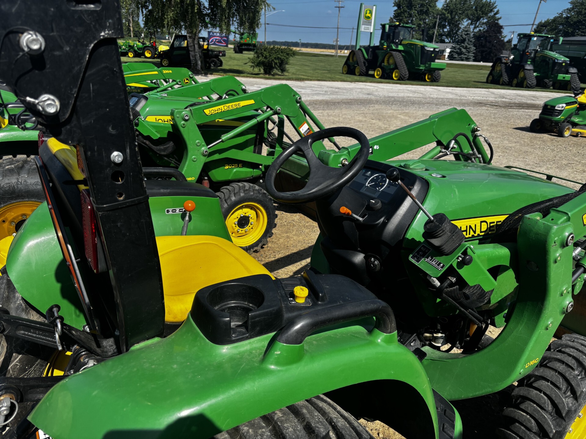 On Lot 2016 John Deere 3025E at Tri County Equipment Sandusky, MI