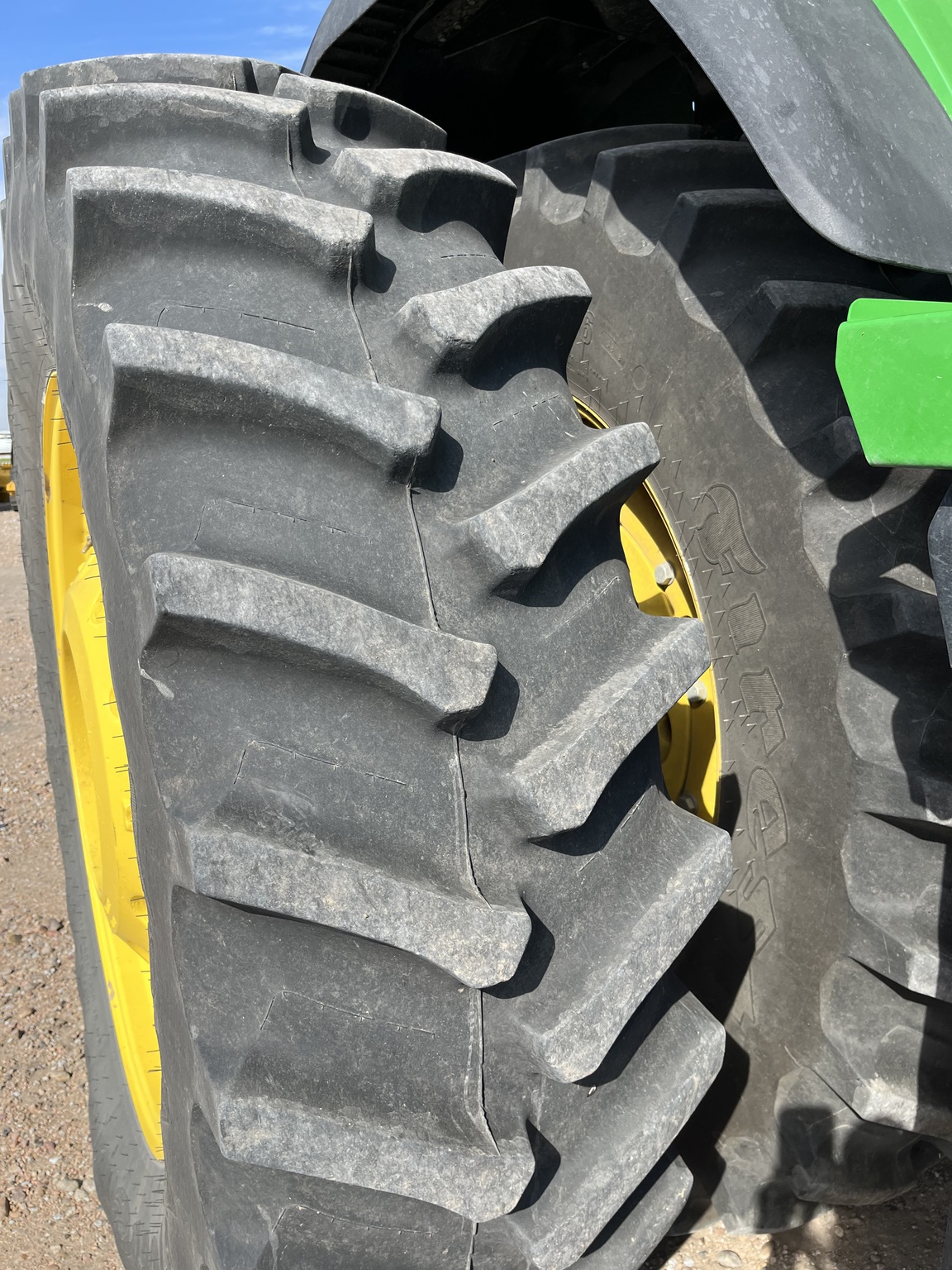  2024 John Deere 8R 370 at LandMark in Minden, NE