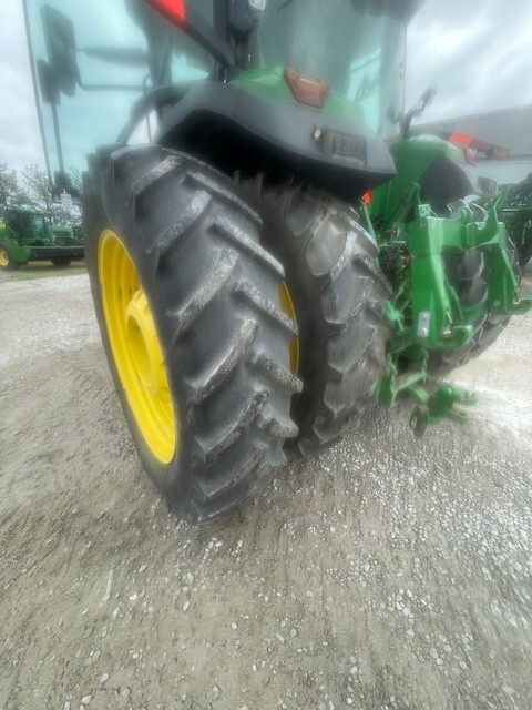  2022 John Deere 8R 280 at LandMark in Phillipsburg, KS