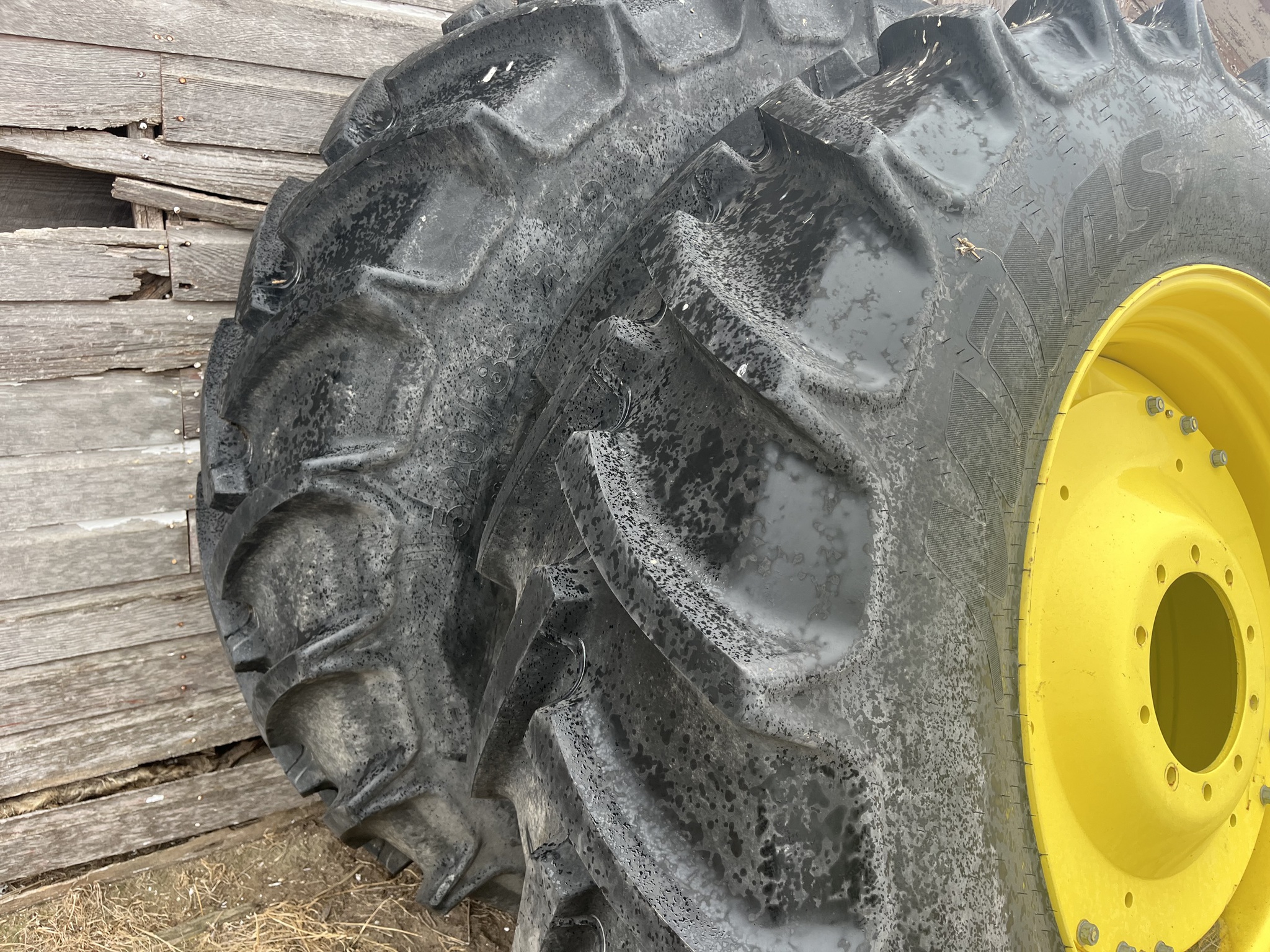  2019 John Deere 6230R at LandMark in Gothenburg, NE