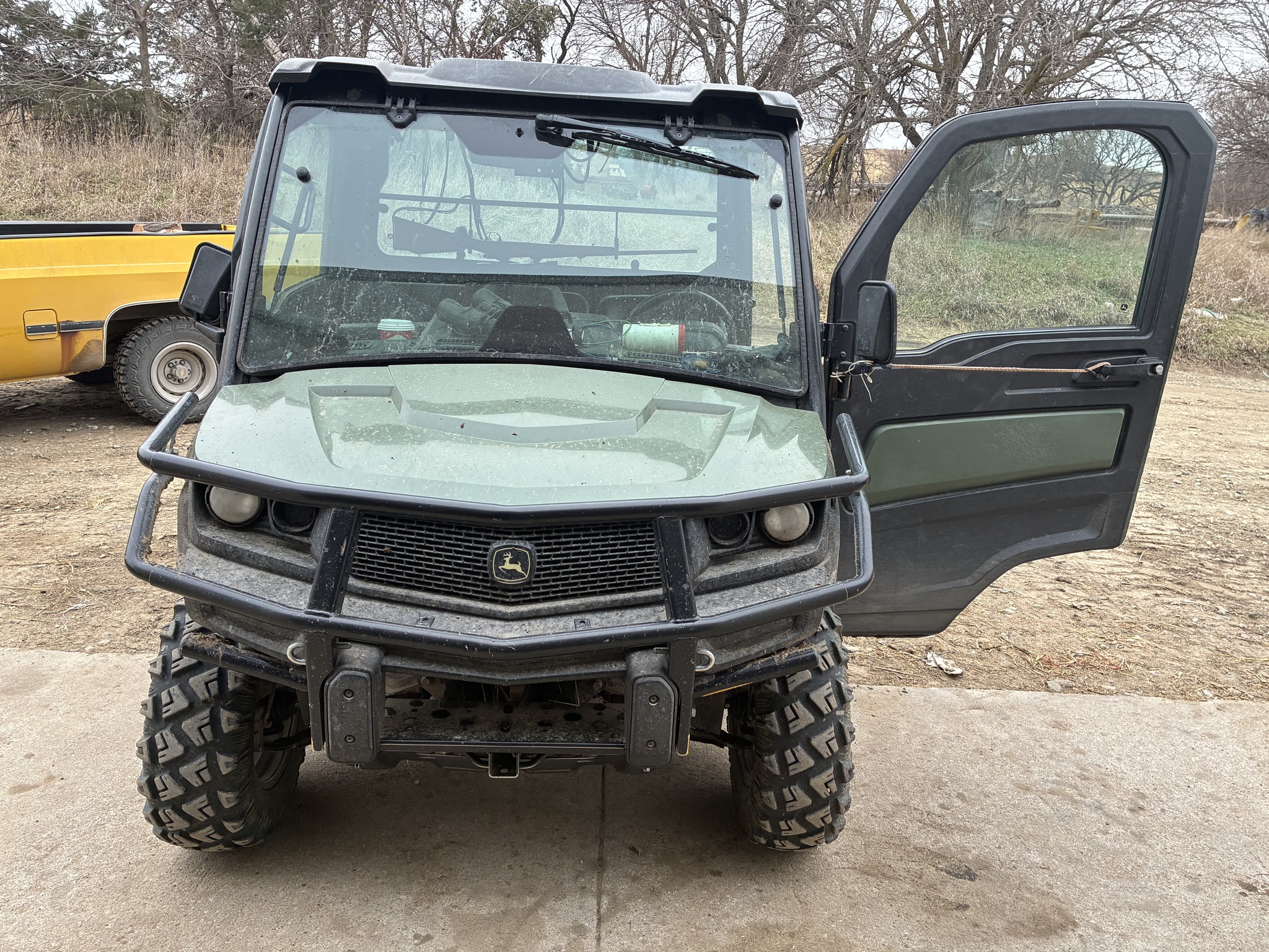  2019 John Deere XUV 835M at LandMark in Hastings, NE
