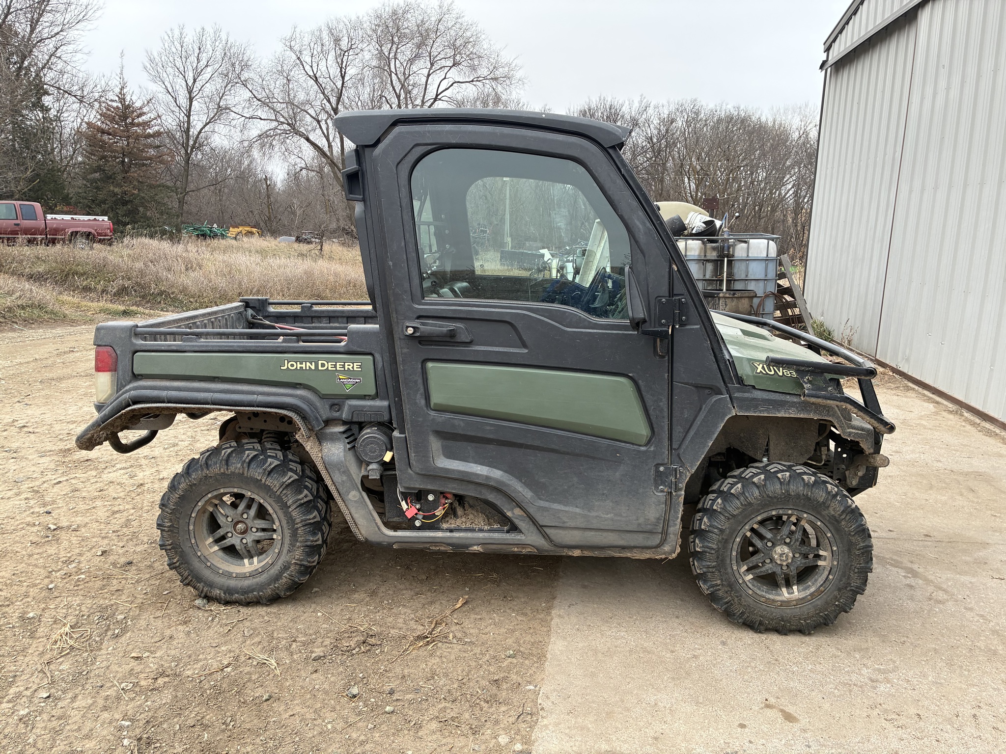  2019 John Deere XUV 835M at LandMark in Hastings, NE