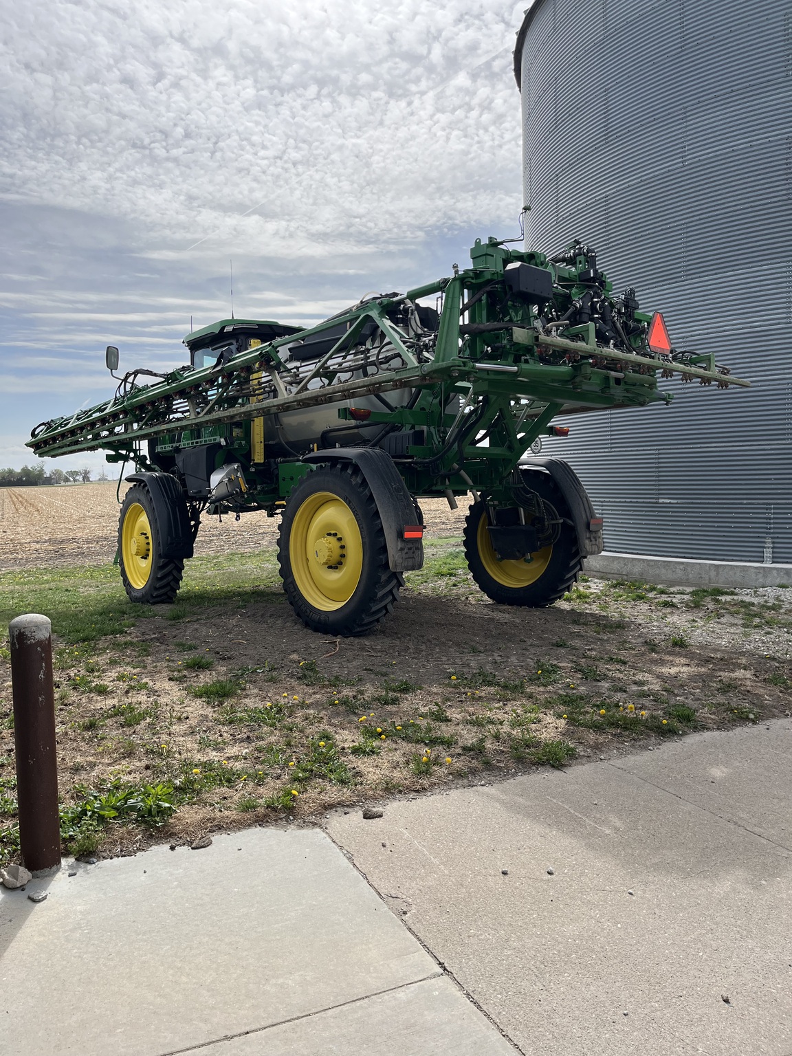  2024 John Deere 412R at LandMark in Minden, NE