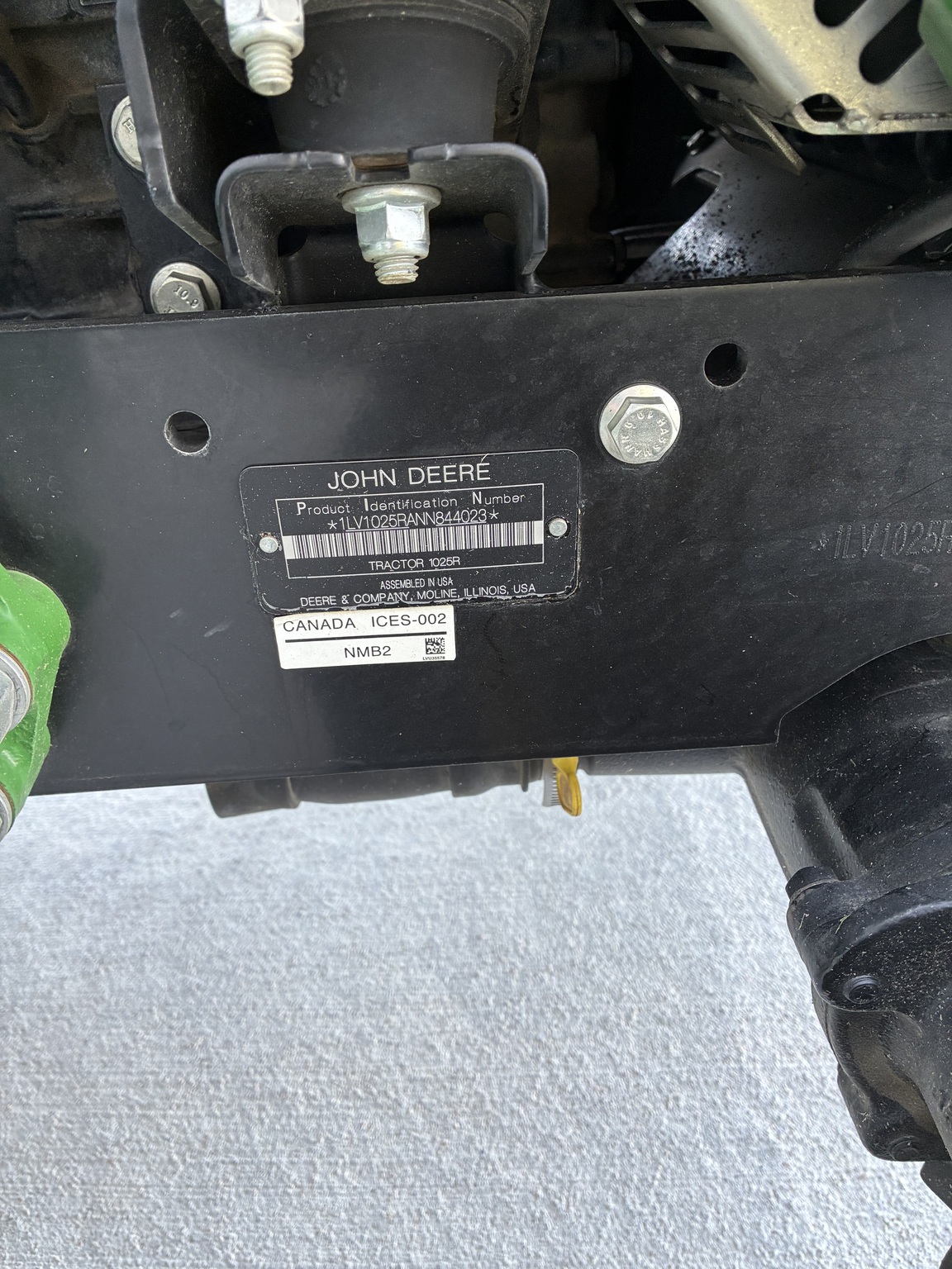  2022 John Deere 1025R at LandMark in Hastings, NE