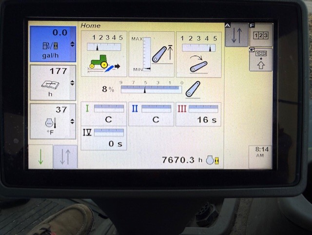  2010 John Deere 8225R at LandMark in Gothenburg, NE