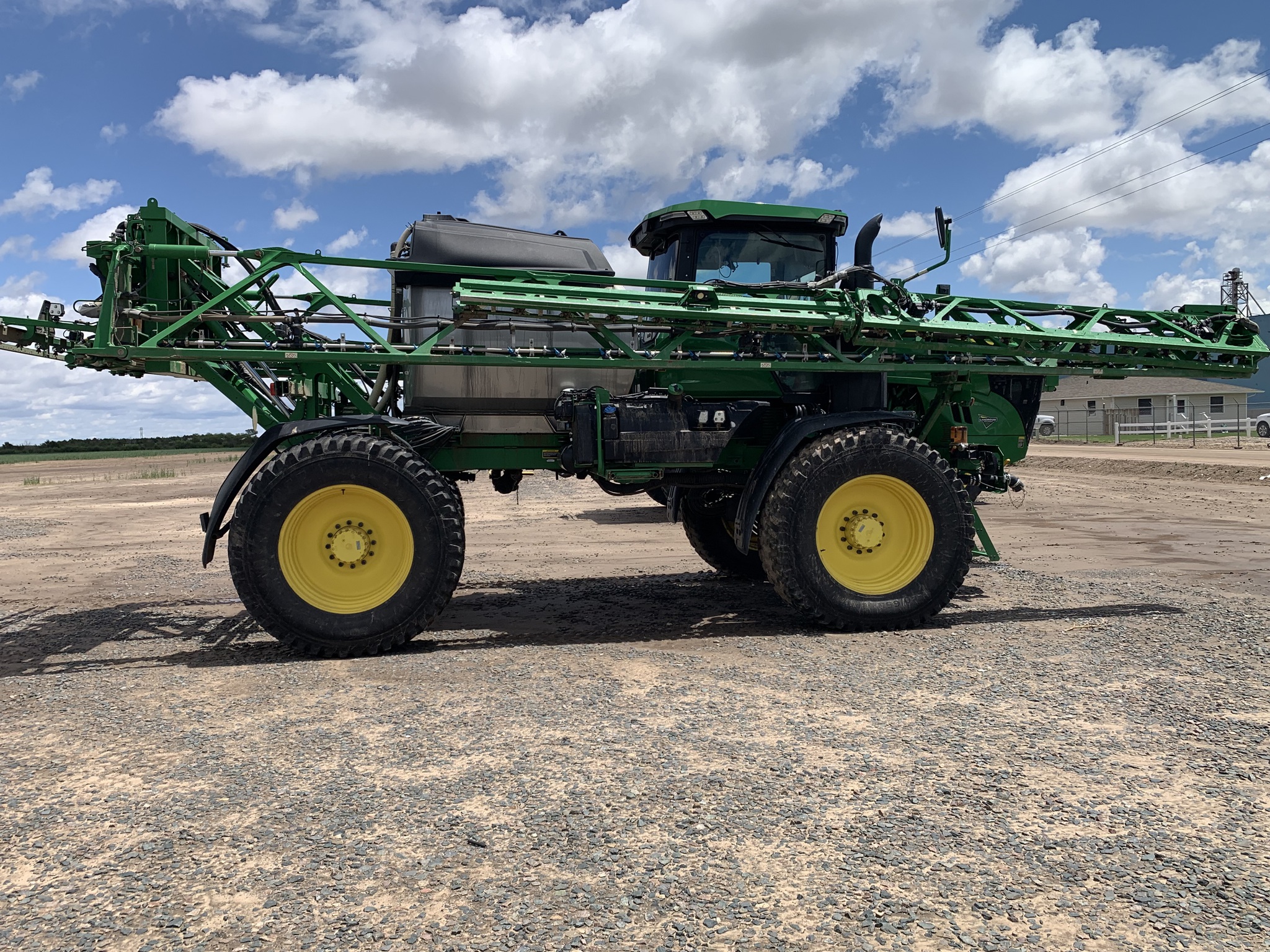  2023 John Deere 412R at LandMark in Gothenburg, NE