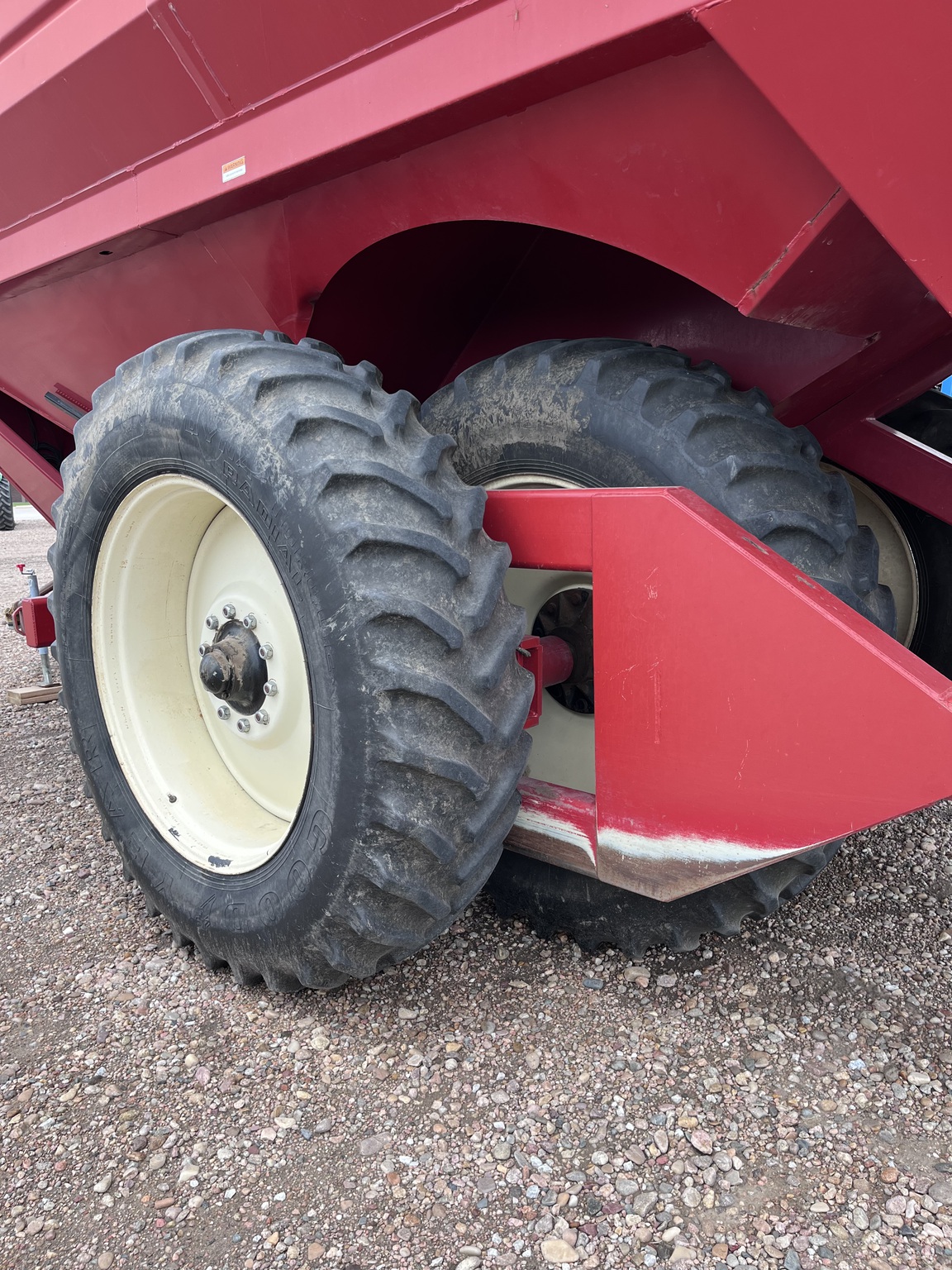  2005 J&m 1050-22D at LandMark in Minden, NE