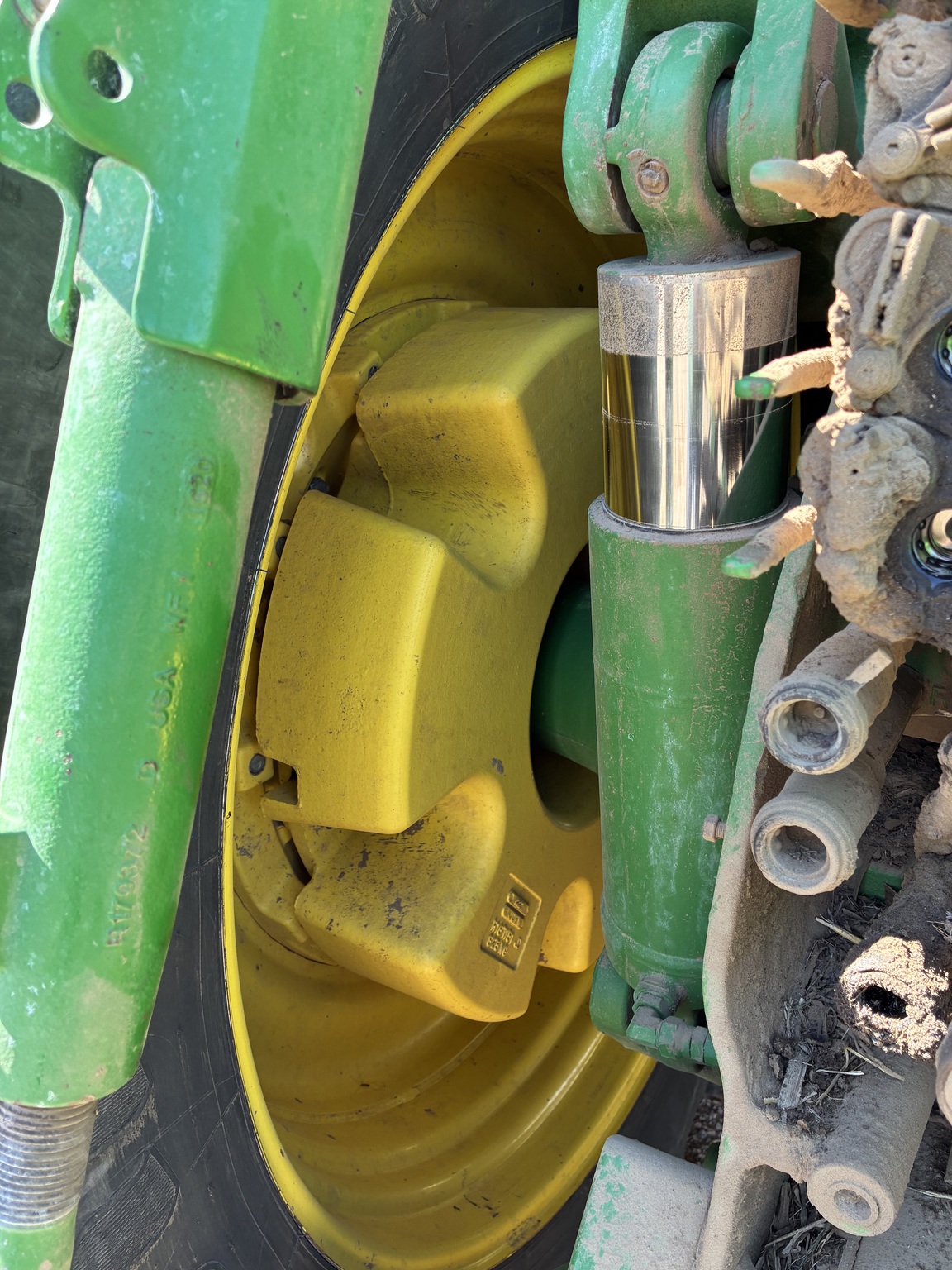  2011 John Deere 8335R at LandMark in Arapahoe, NE