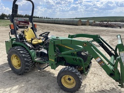  2013 John Deere 2032R at LandMark in Kearney, NE