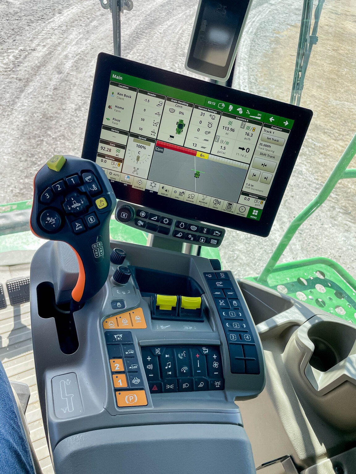  2024 John Deere X9 1000 at LandMark in Kearney, NE