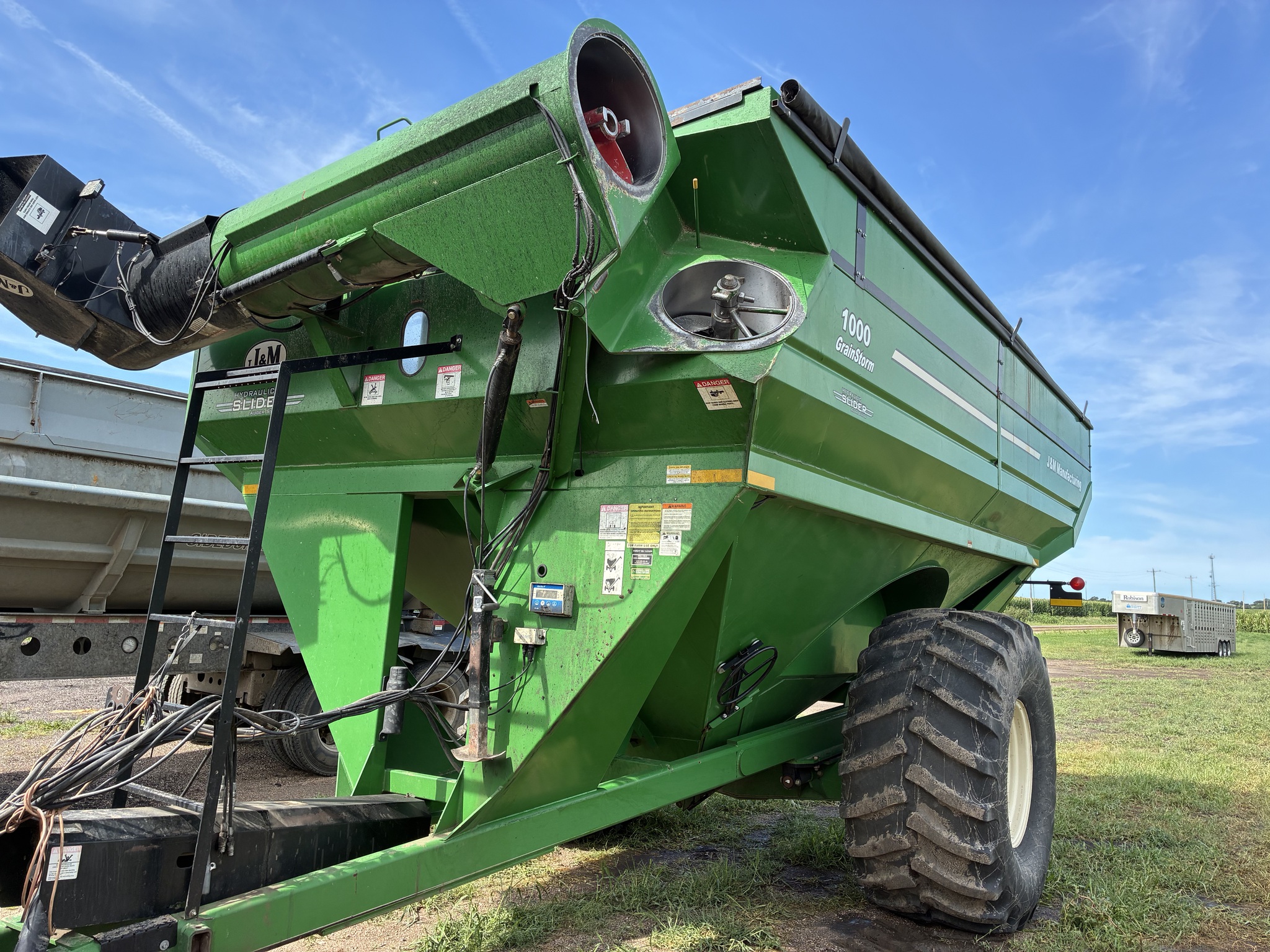  2011 J&m 1000-20 at LandMark in Lexington, NE