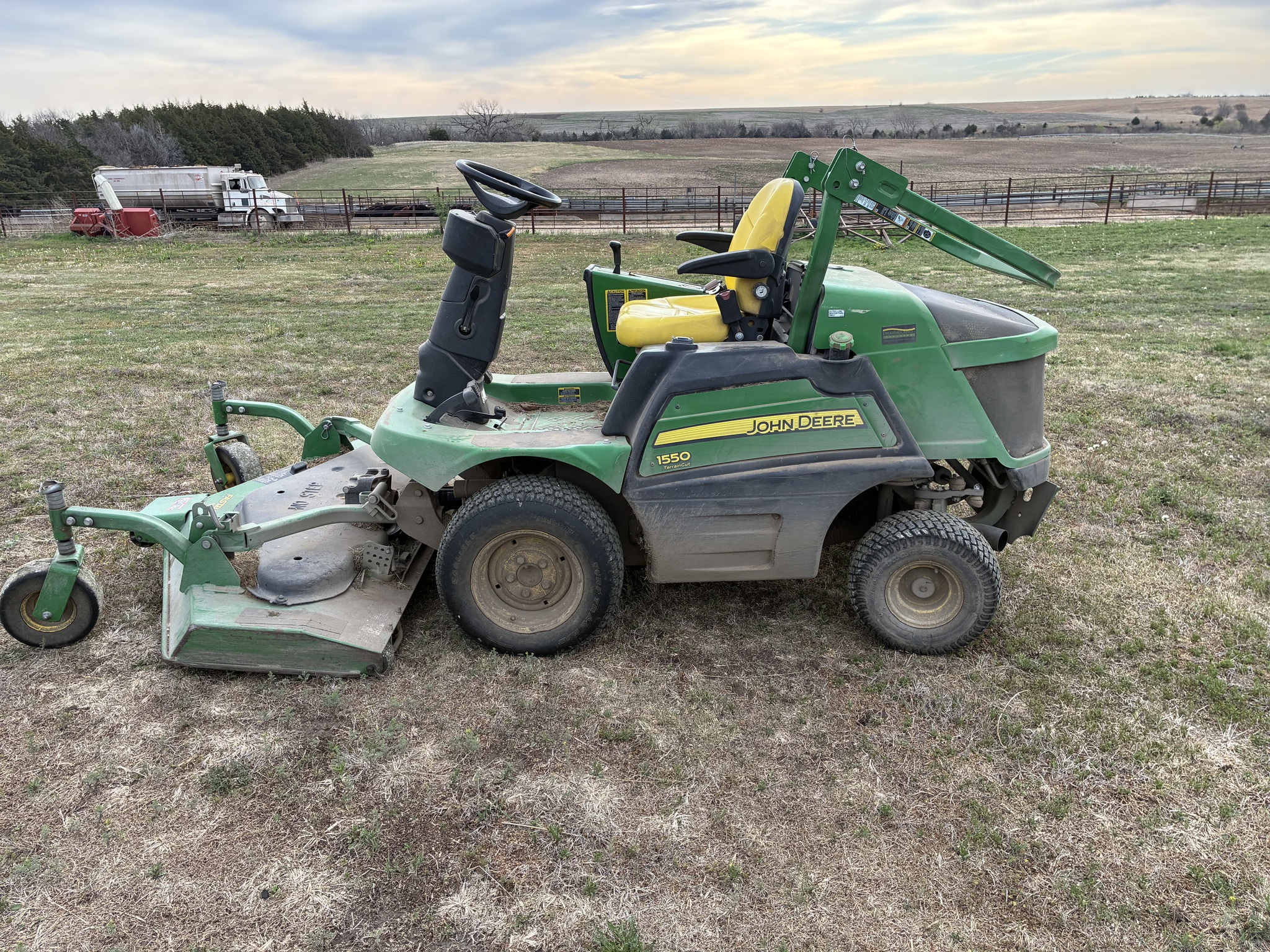  2017 John Deere 1550 at LandMark in Red Cloud, NE