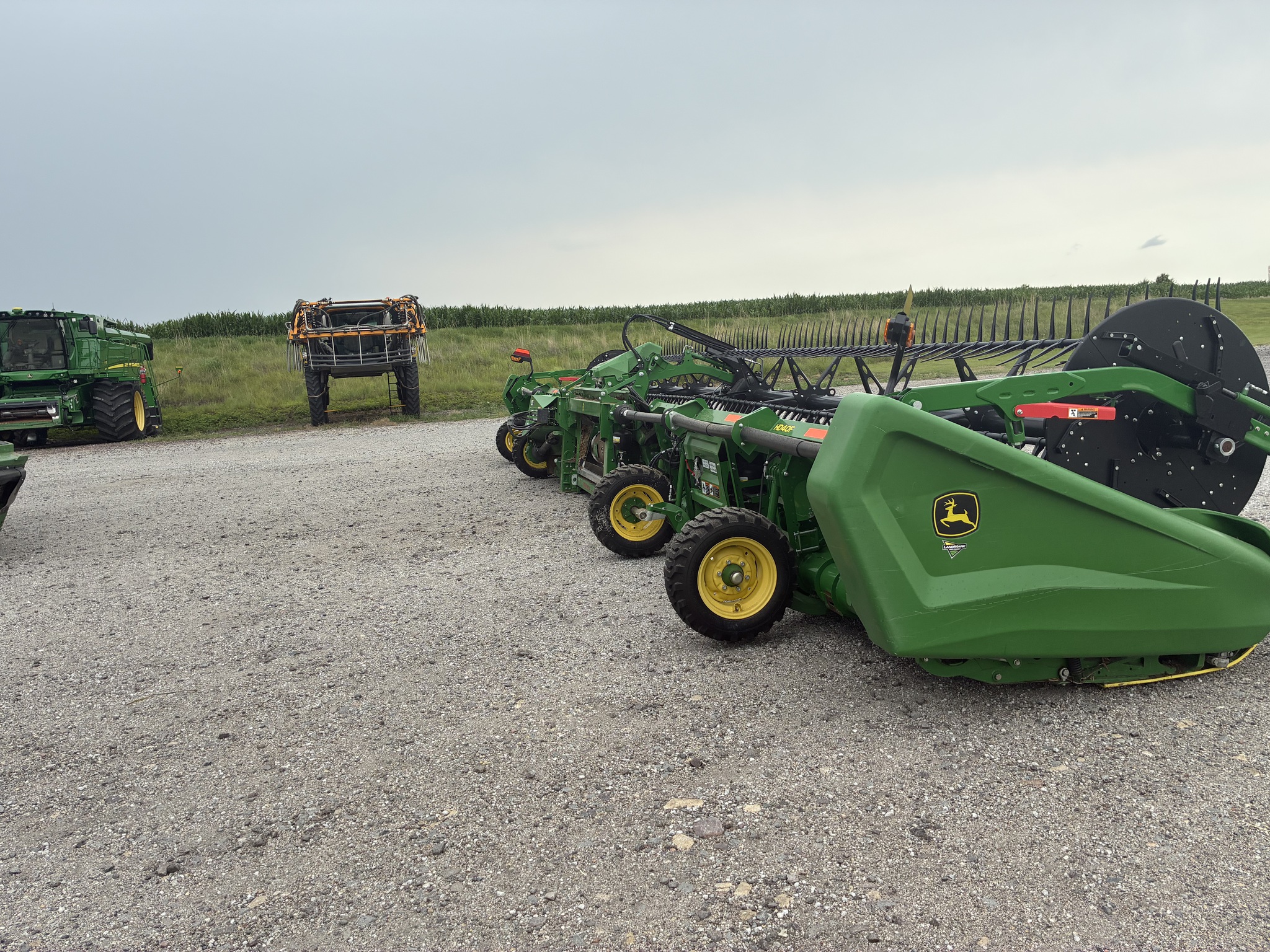  2023 John Deere HD40F at LandMark in Marysville, KS