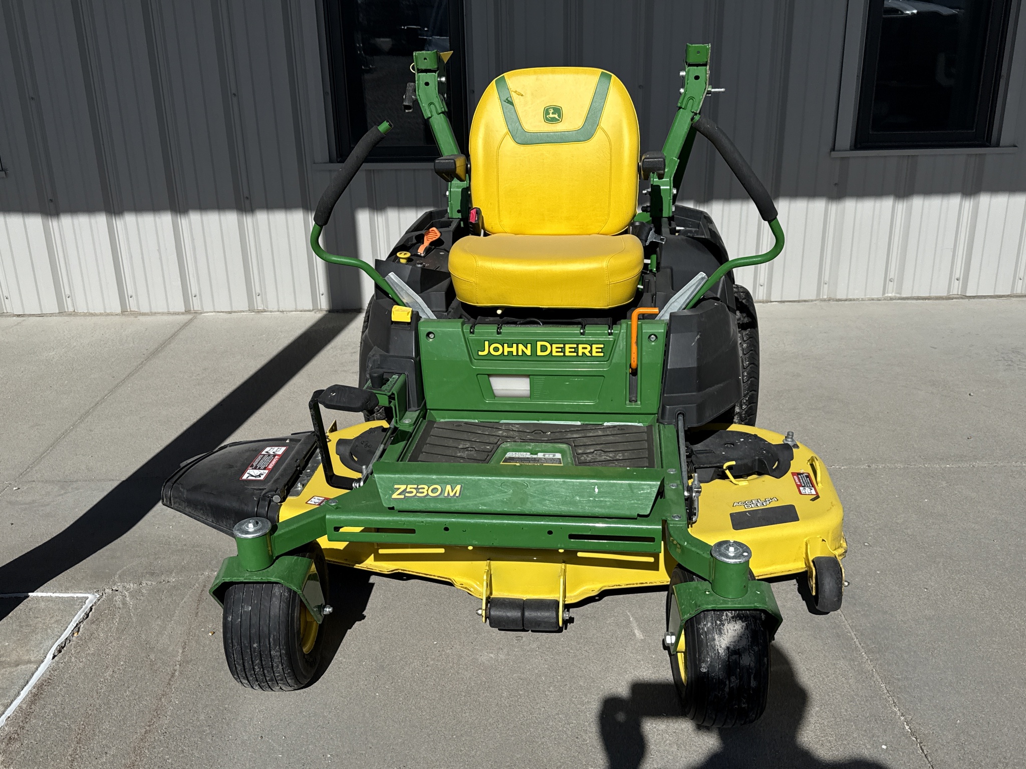  2021 John Deere Z530M at LandMark in Lexington, NE